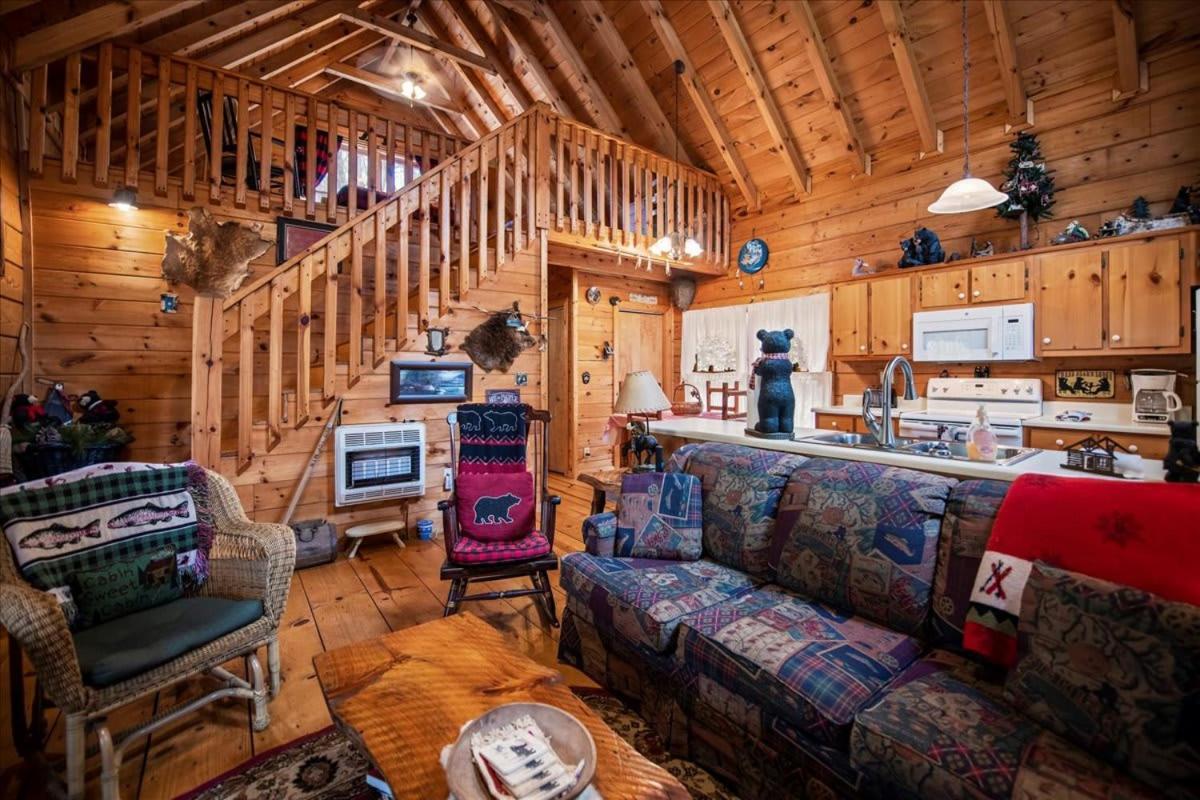 Cozy Cabin Beside Briar Creek, Fire Pit, Wifi Villa Ellijay Exterior foto